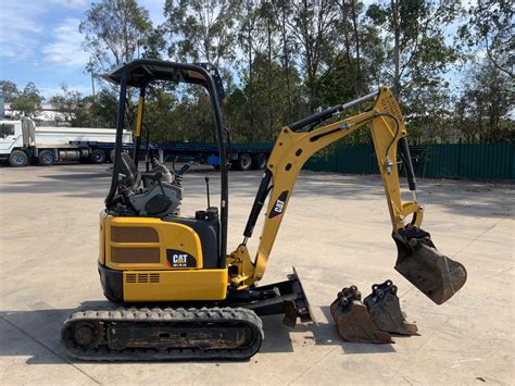 mini excavator with long reach